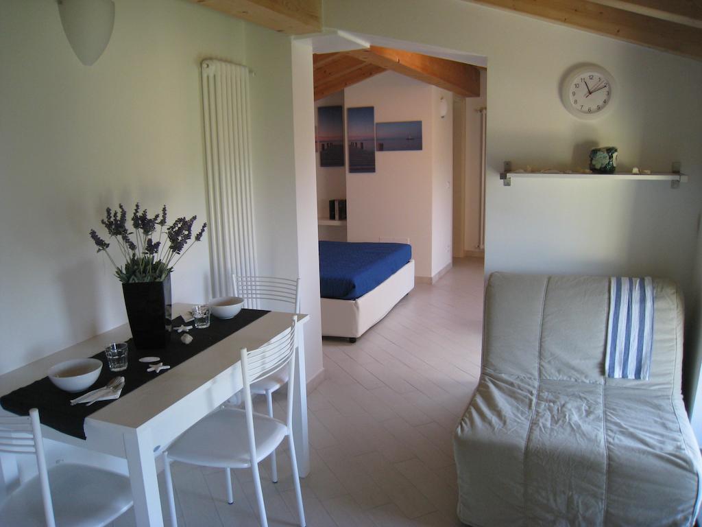 ماسا Casa Vacanze Albachiara الغرفة الصورة